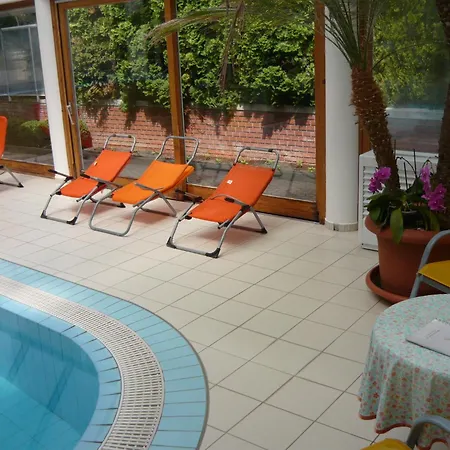 Hotel Wellness Kakadu 3*