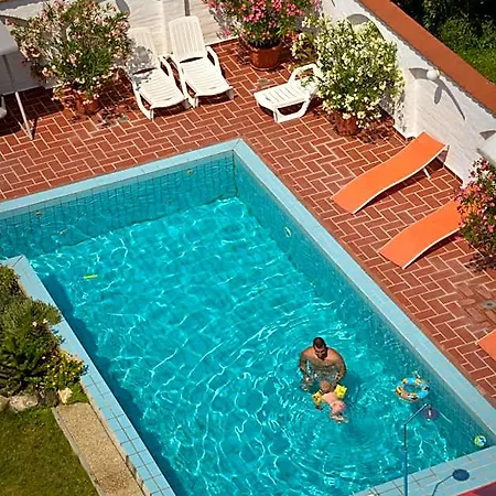 Wellness Kakadu Кестхей